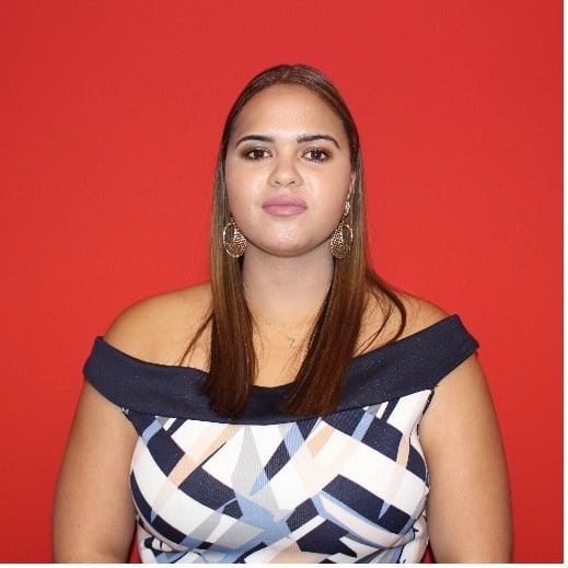 professional-photograph-of-zinita-jooste-lecturer-at-iqacademy-offices