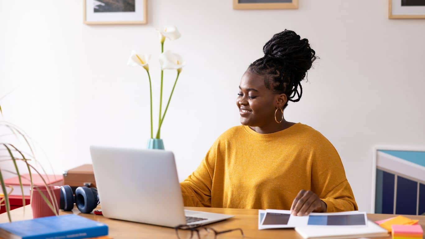 Short Course: How iQ Academy’s Flexible Payment Plans Make Education Affordable for Working Professionals